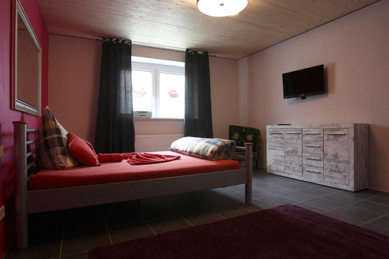 Lustra Stundenhotel - Adults Only Landshut Exterior foto